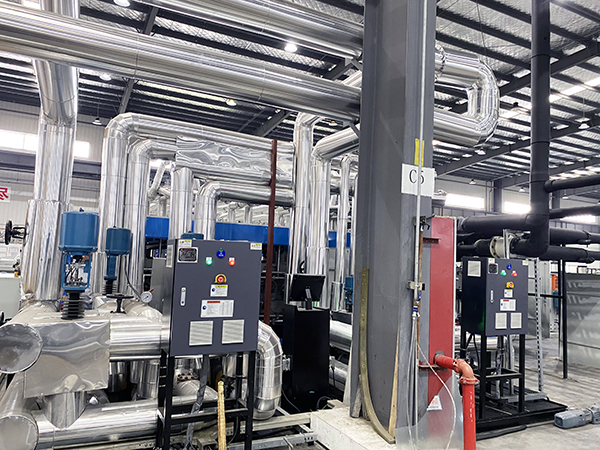 擠塑板質量差？選對擠塑板生產線油溫機是關鍵